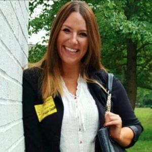 Meet your Posher, Lydia